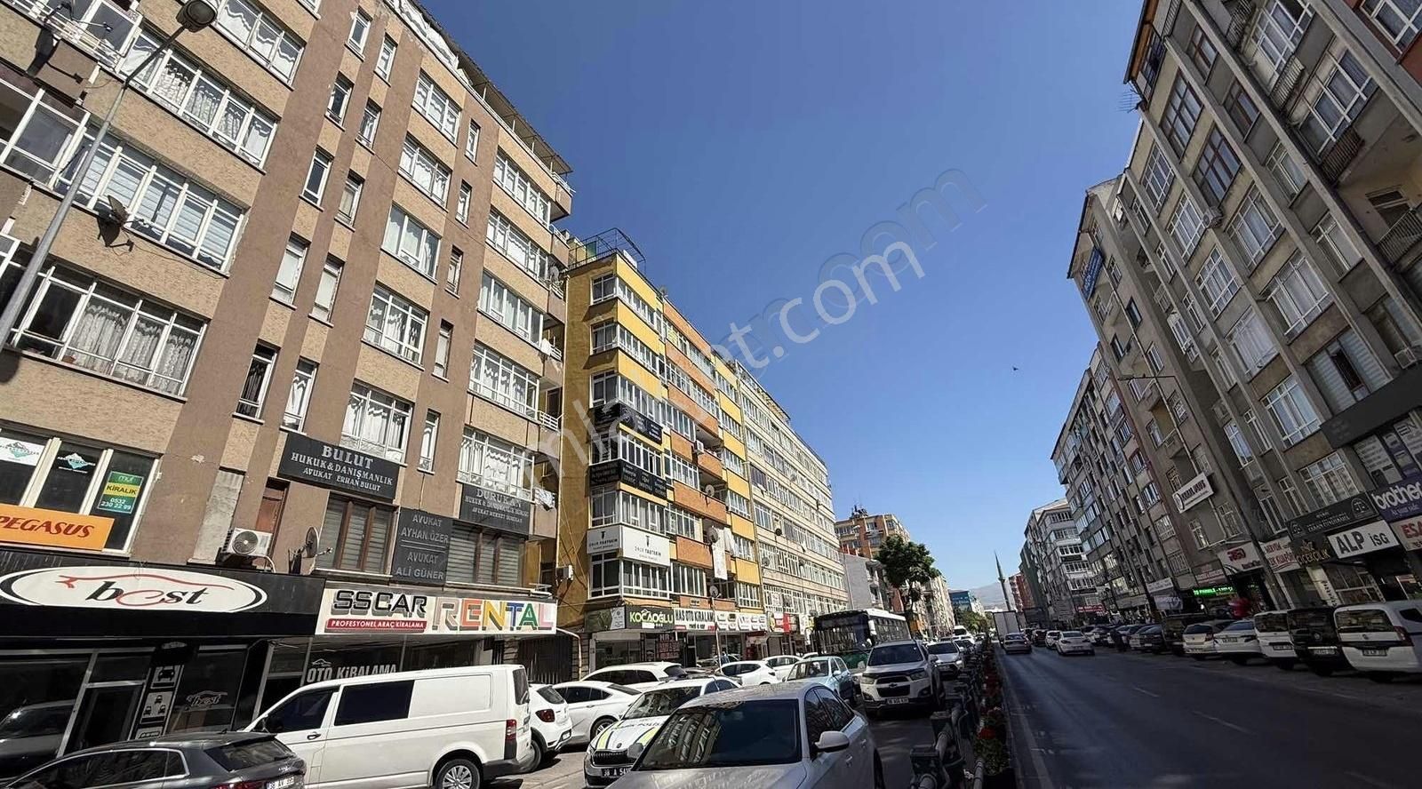 Emlak Ofisimden İstasyon Cad. 3+1 Daire