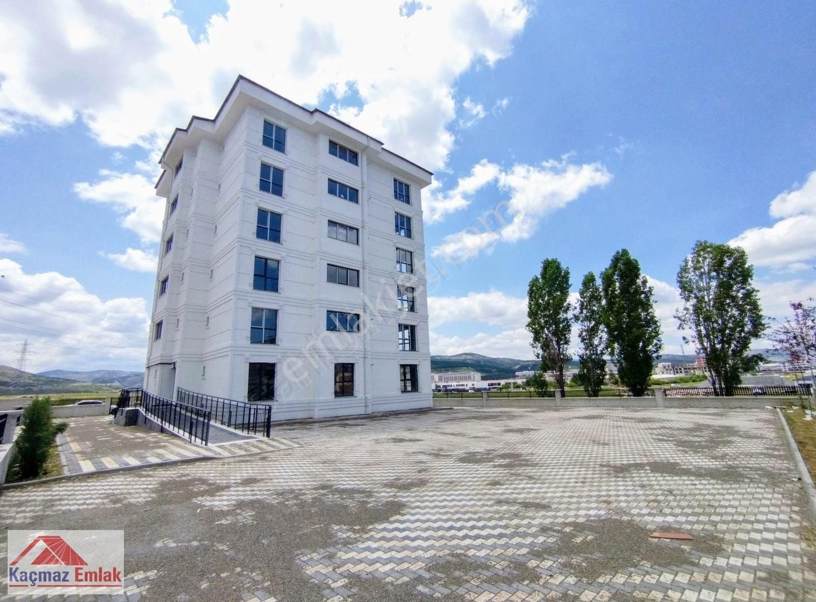 Sivas Satılık Daire Eğriköprü Mah. 1+1 60m2