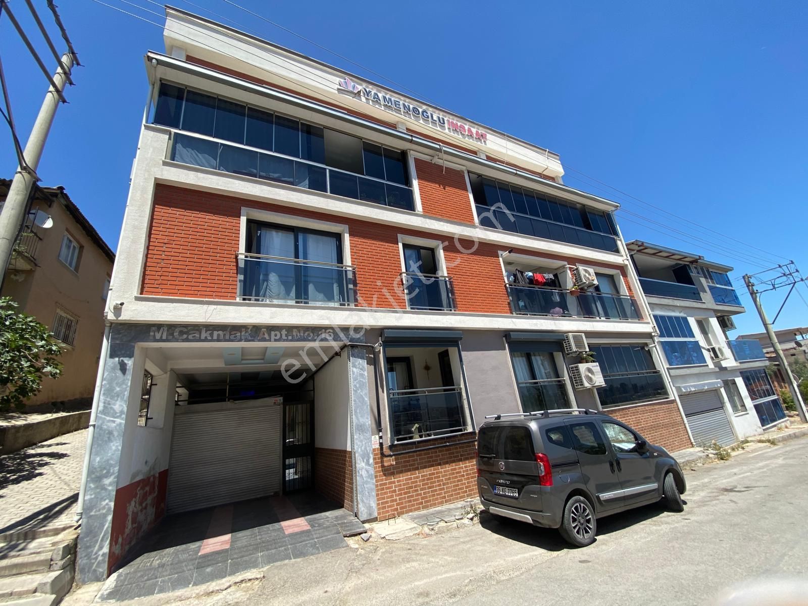 Çiğli'de Kapalı Mutfak 2+1 Satılık Fırsat Daire