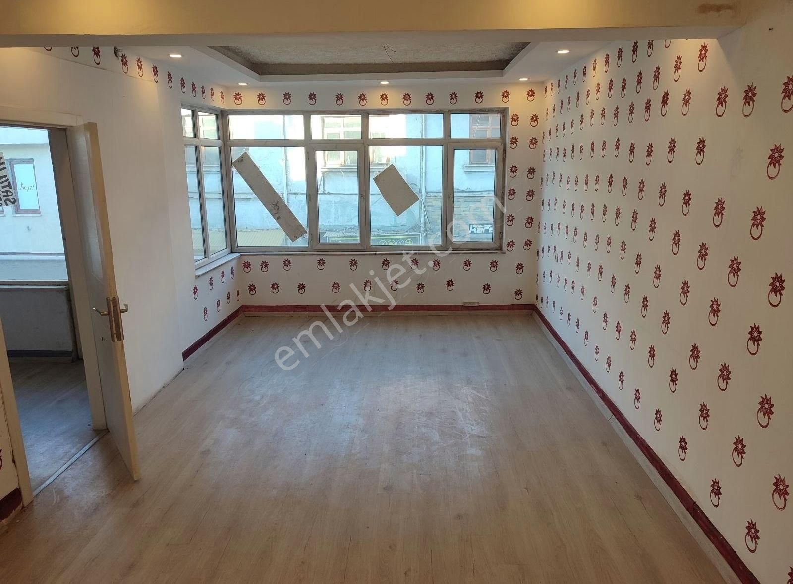 Asel'den Sevgi Yolunda 2+1 Arakat Daire(ofis İçin Uygun) - Görsel 10