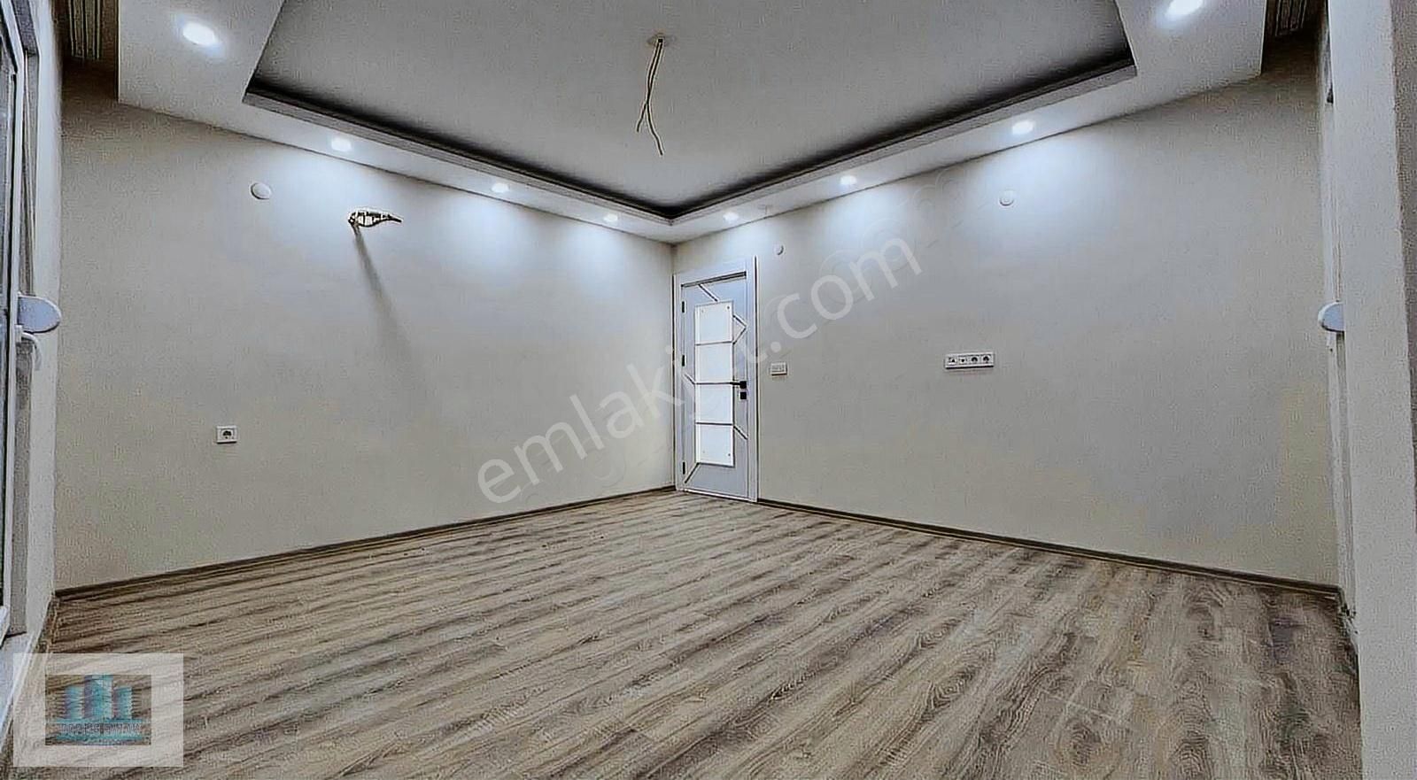 Aydoğmuşta Güney Cepheli Sıfır 2+1 Asansörlü Satılık Daire