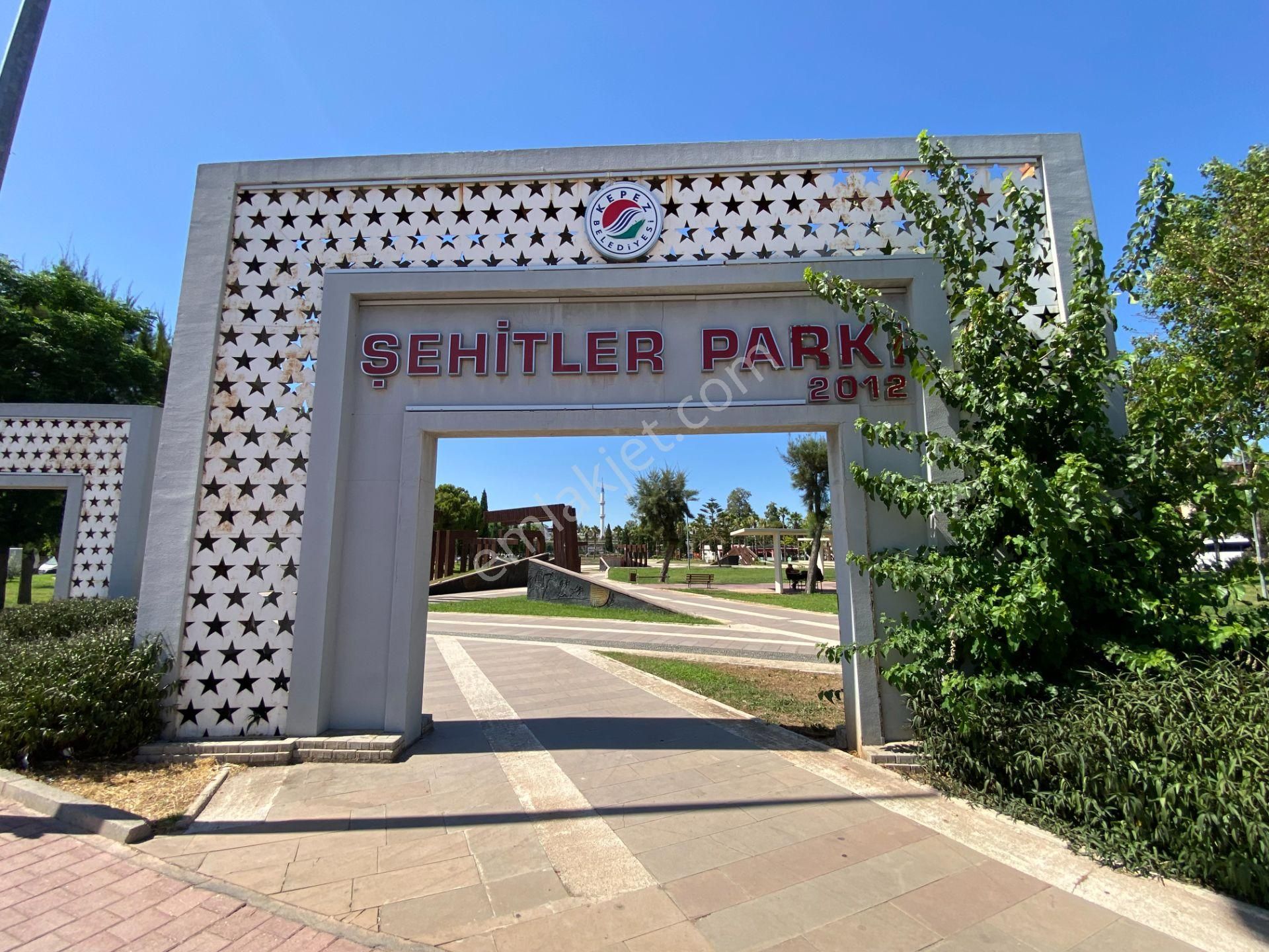Sakarya Parkı Ve Tramvay Yakını 3+1 180m2 Yol Cepheli Caddeye Yürüme Mesafede Dubleks 3.850.000tl