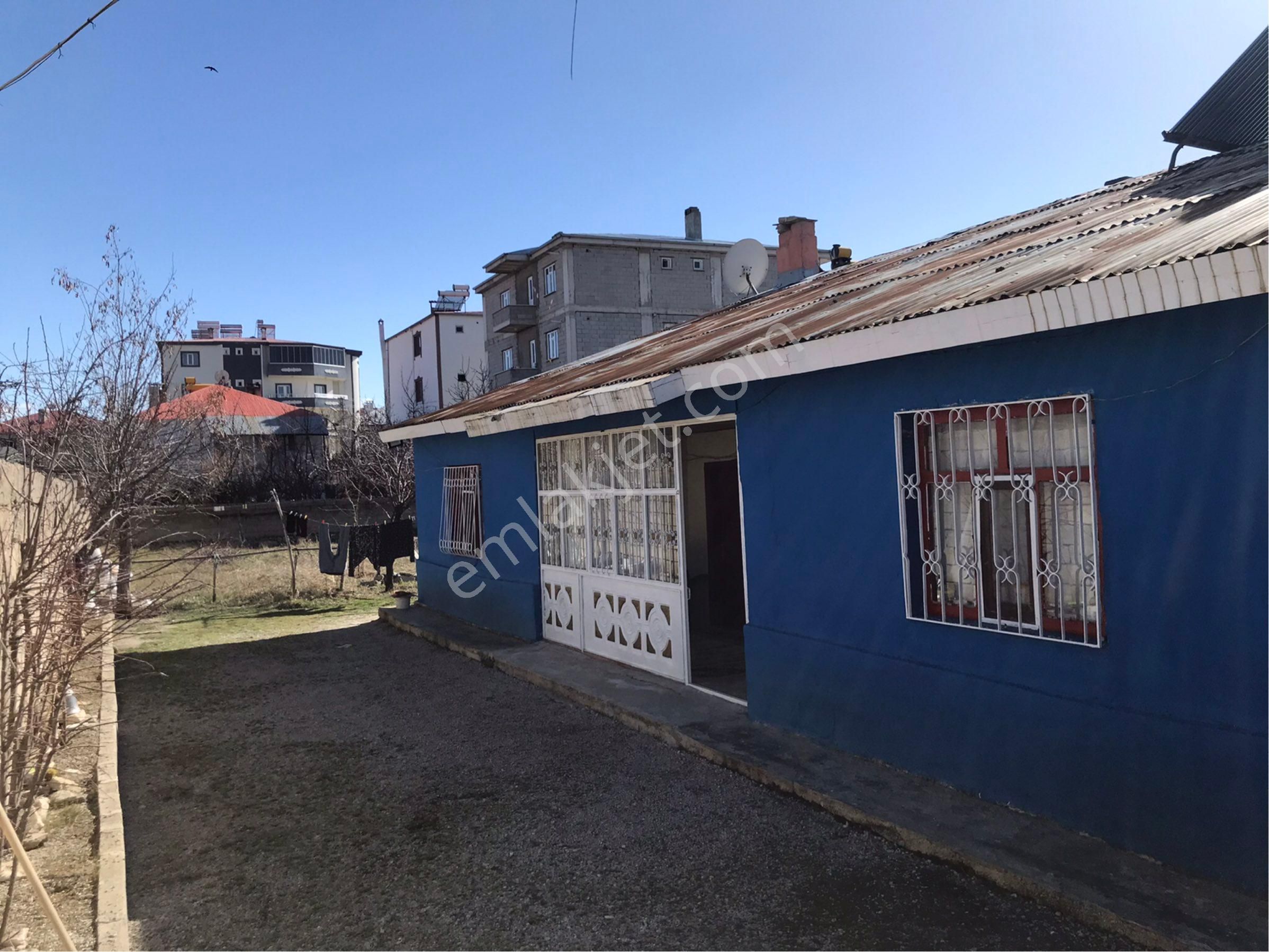 Altıntepe Müstakil Tapulu Ev