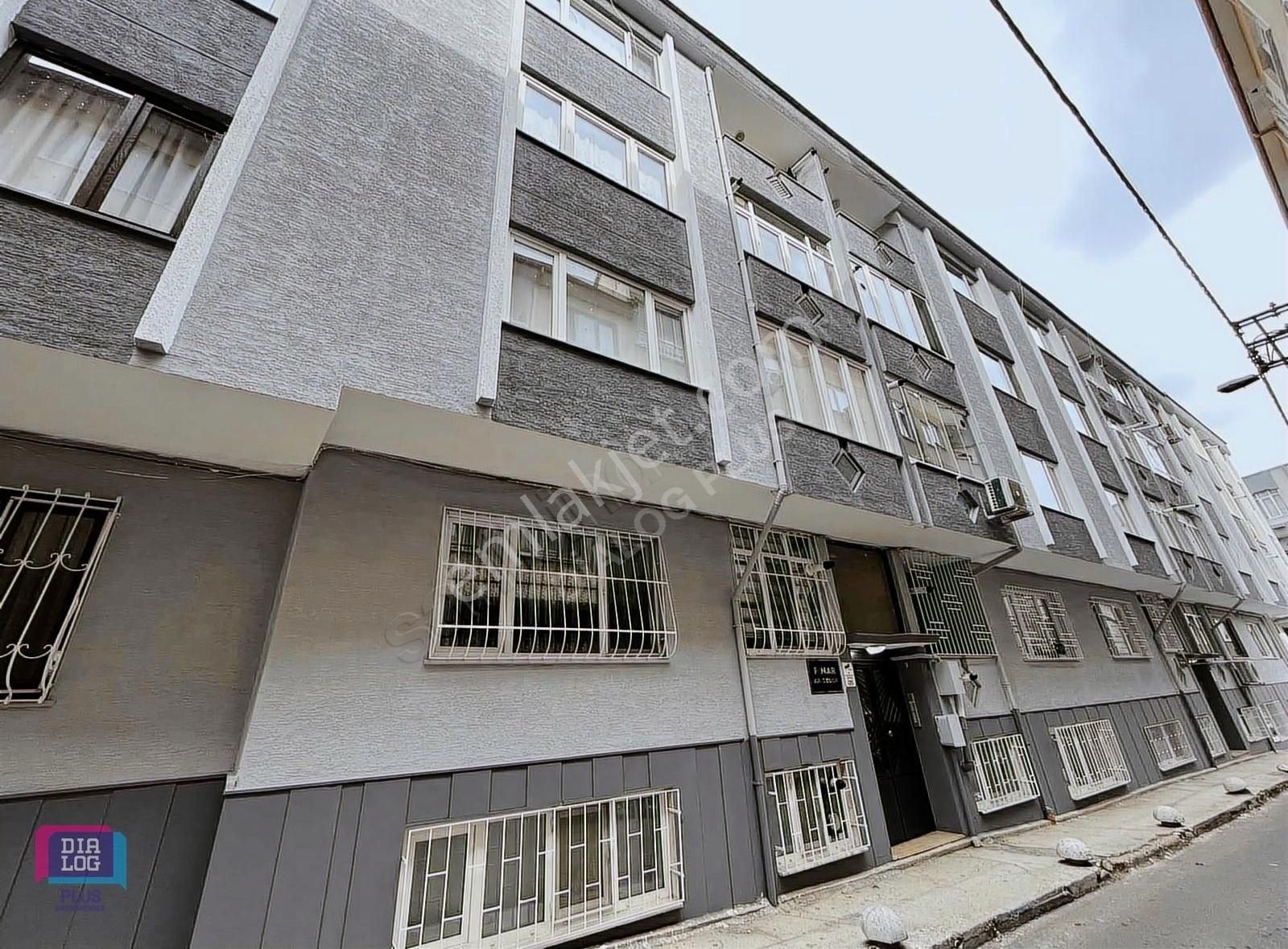 Setbaşında Satılık 3+1 Arakat Geniş Masrafsız Daire