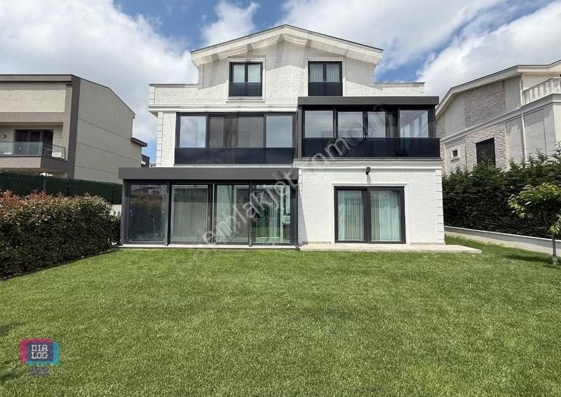Dialog Plus'tan Özlüce'de Müstakil Satılık Villa