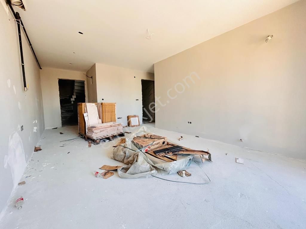 Kaçmaz'dan Küçükyalıda Ön Cephe,metroya Yakın 60 M2 Ne - Görsel 5