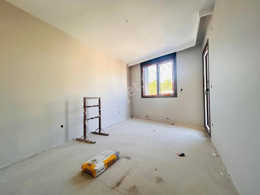 Kaçmaz'dan Küçükyalıda Ön Cephe,metroya Yakın 60 M2 Ne - Görsel 8