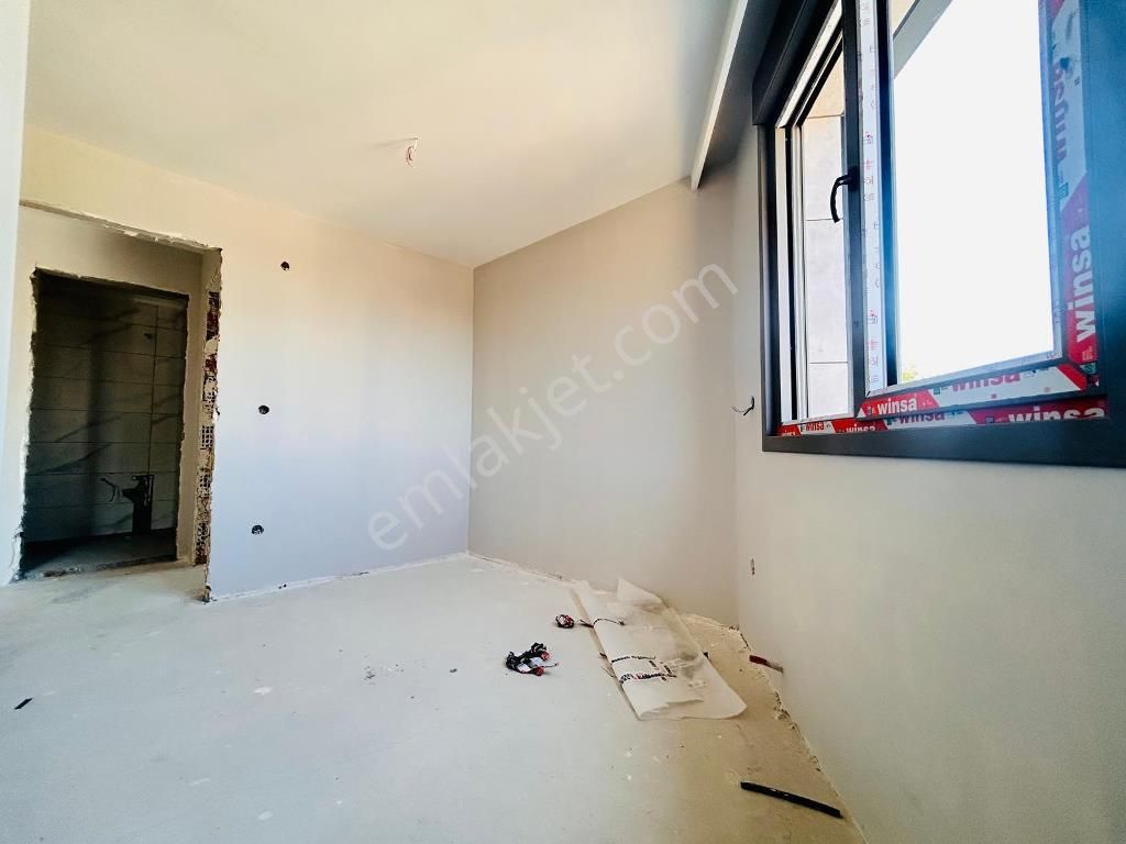 Kaçmaz'dan Küçükyalıda Ön Cephe,metroya Yakın 60 M2 Ne - Görsel 12