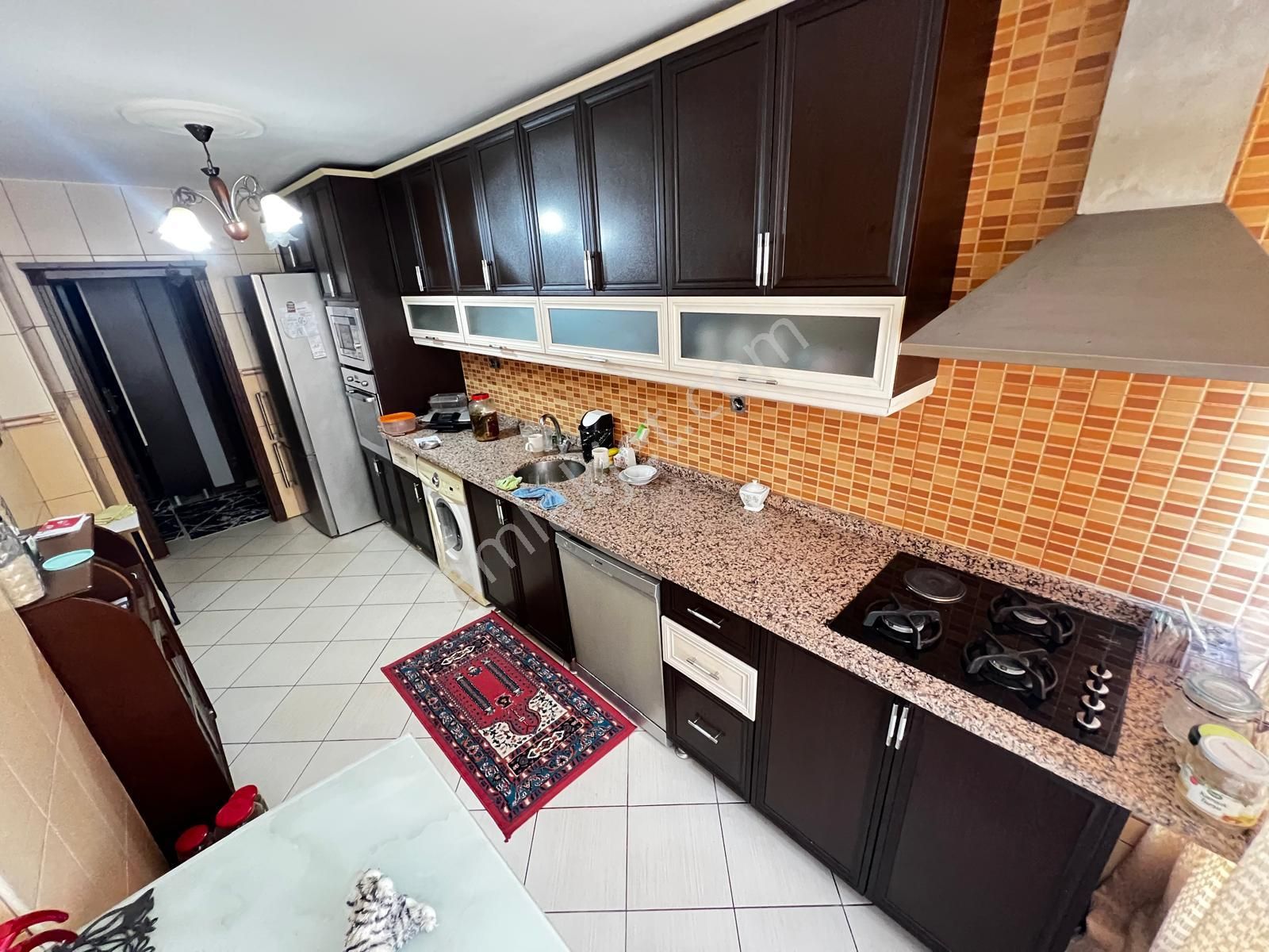 Prestij'den Hürriyet'te Ayrı Mutfak Full Yapılı Asansörlü 2+1 - Görsel 2