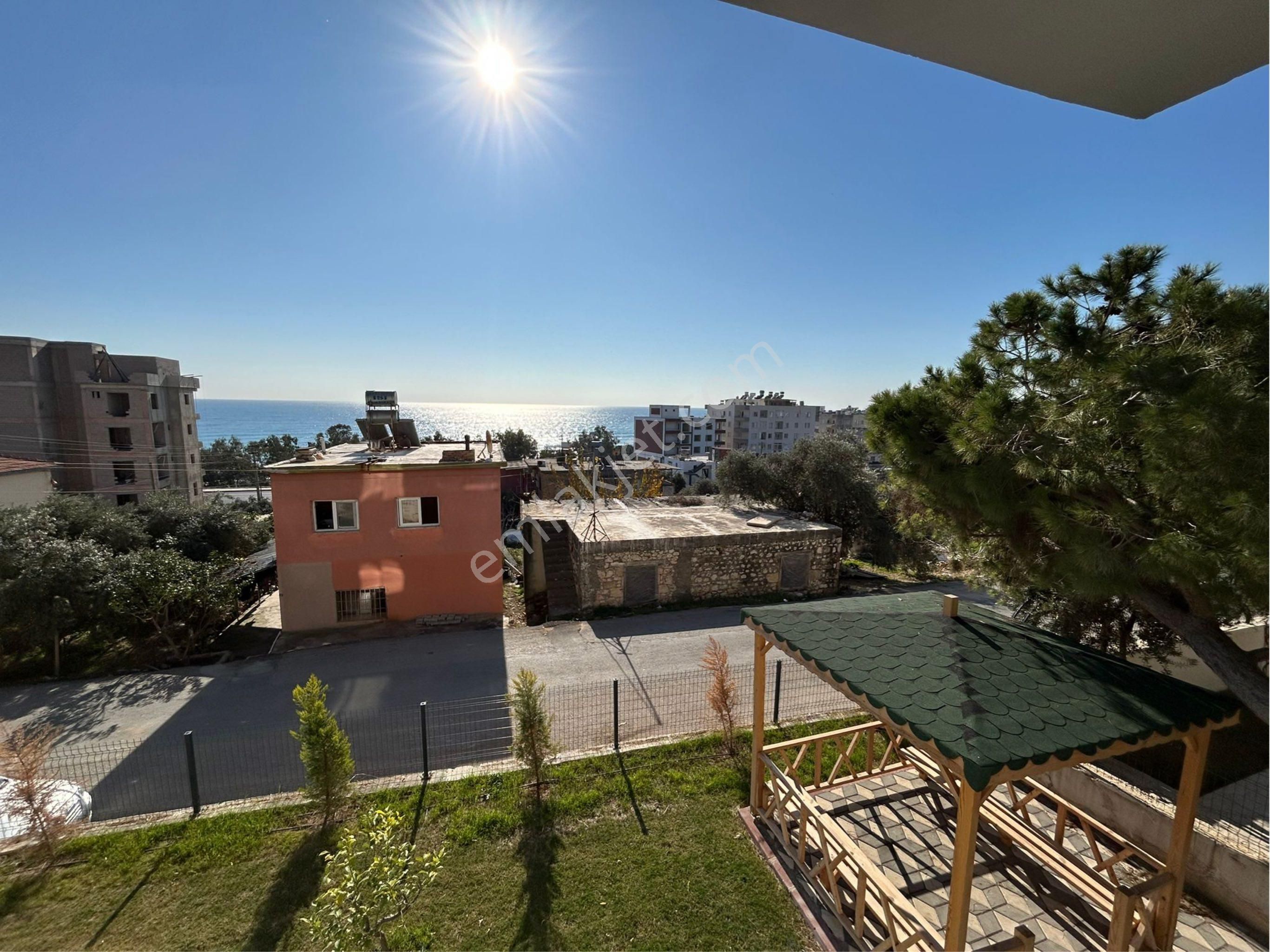 Mountain Gayrimenkul'den Deniz Manzaralı 1+1