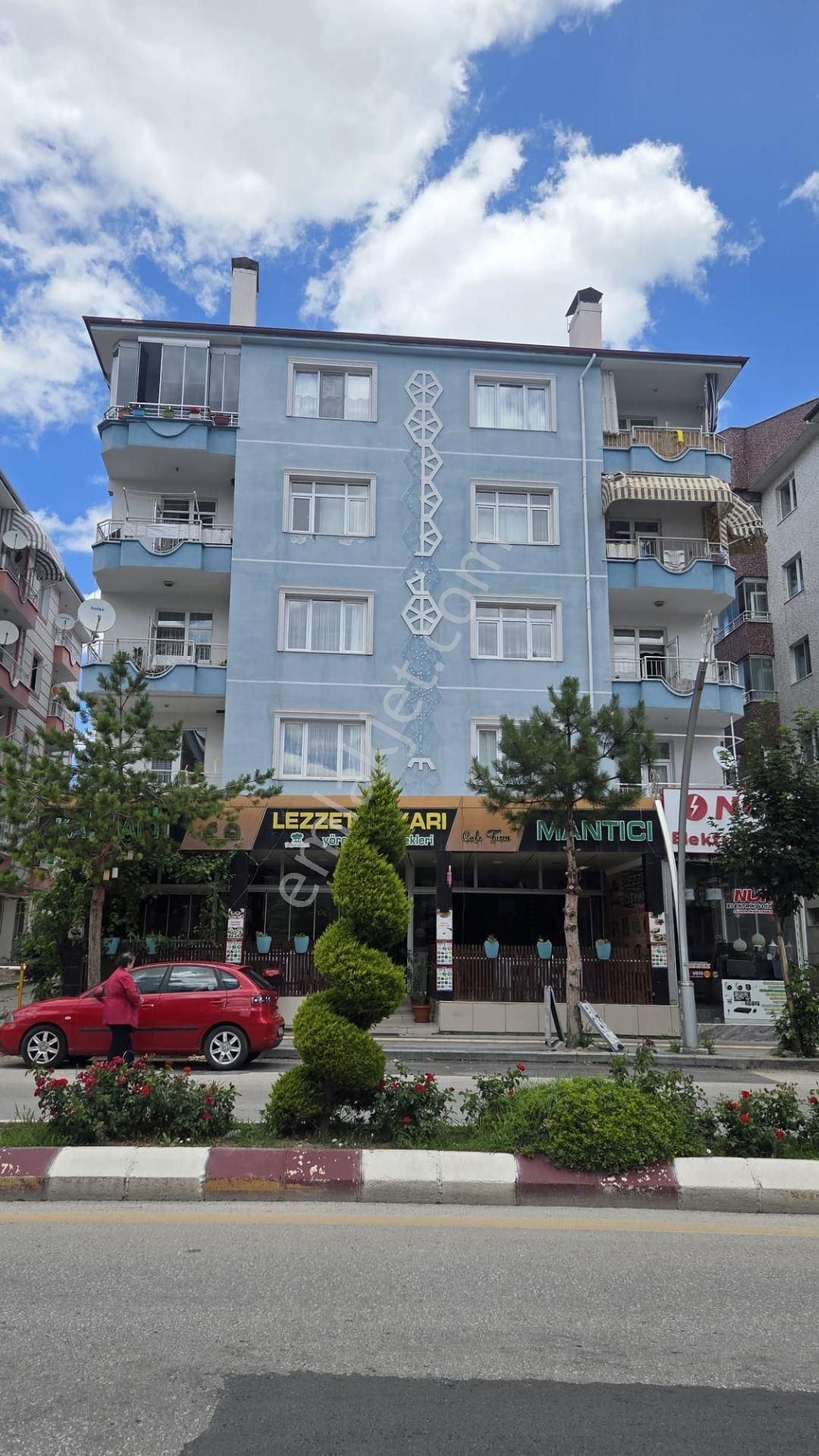 Vadi Emlak'tan 600 Evler Kavşagı'nda 2+1 Satılık Daire