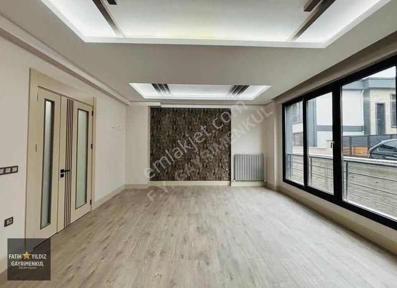 Şehrin Gözdesi Avenır Da 4+1 Mükemmel Lokasyon Da Villa