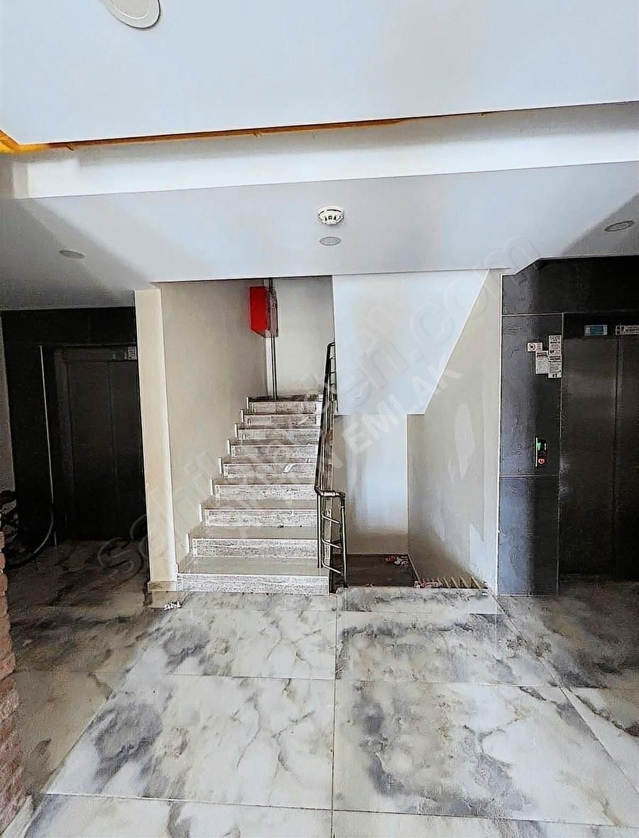Altun Emlaktan Altın Park Sitesinde 0daire