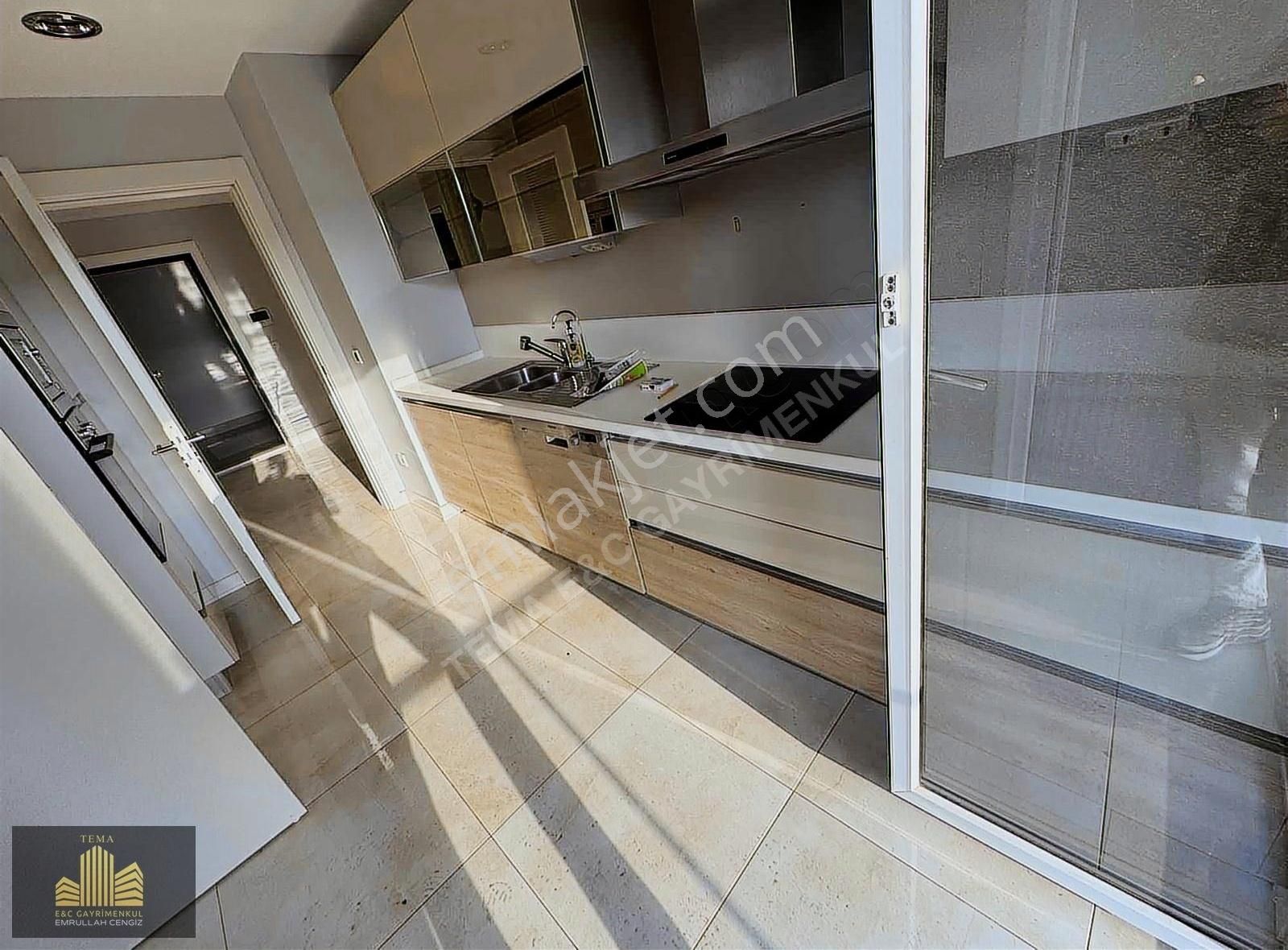 E&c Tema İstanbul 1 De Satılık 3+1 147 Yay Blokta M2 Booşş Daire
