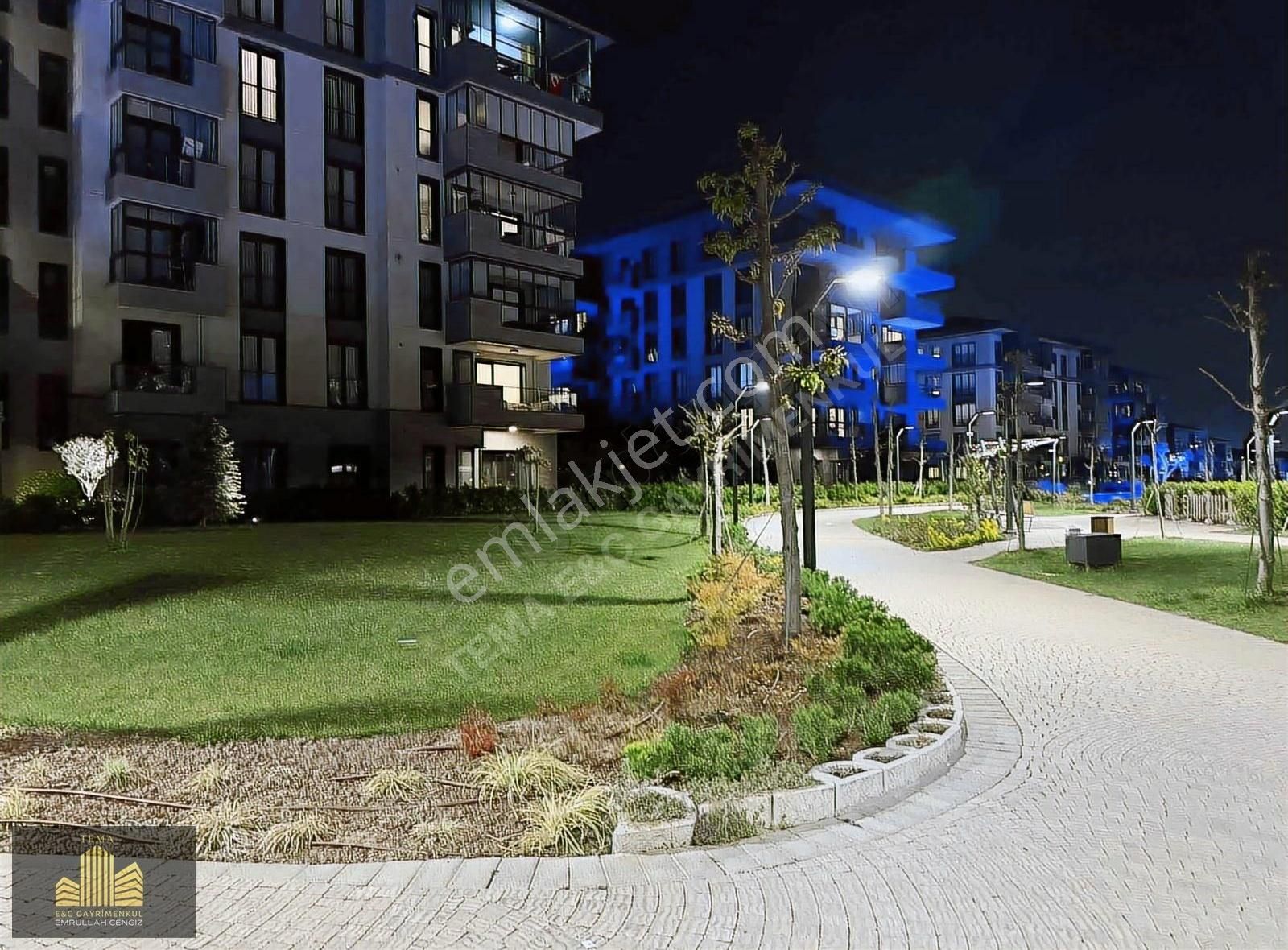 E&c,tema İstanbul 2,de Satılık 4+1 247 M2 Ful Orta Peyzaj Daire - Görsel 17