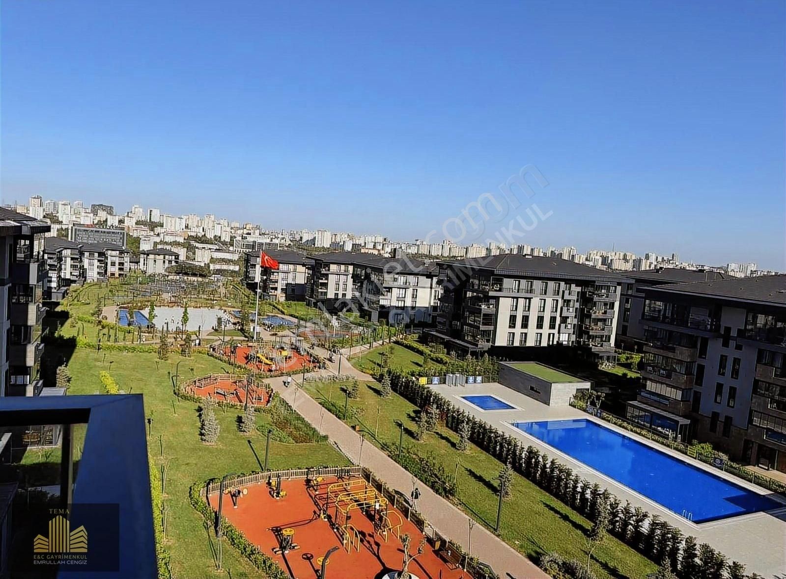 E&c,tema İstanbul 2,de Satılık 4+1 247 M2 Ful Orta Peyzaj Daire - Görsel 2