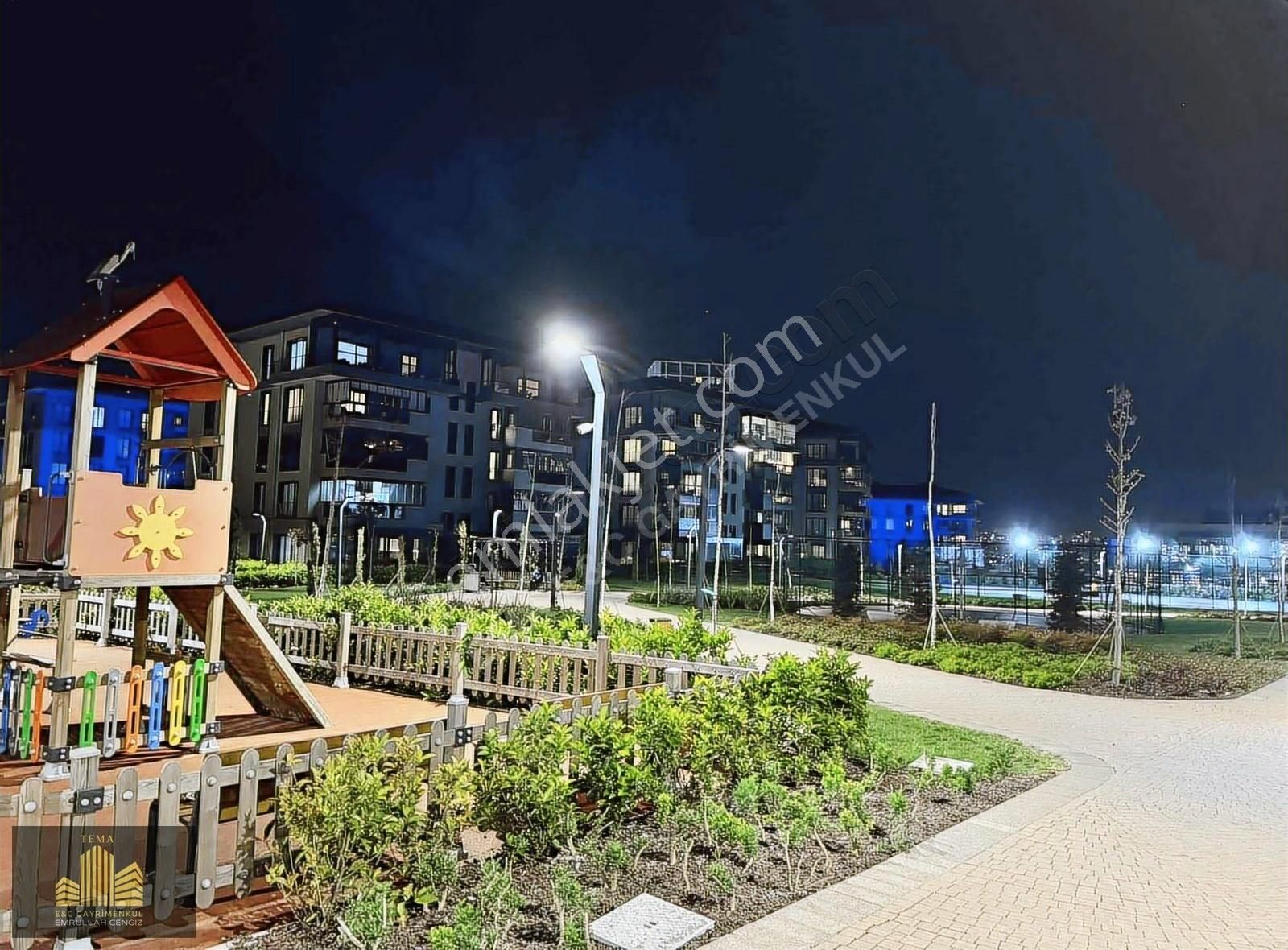 E&c,tema İstanbul 2,de Satılık 4+1 247 M2 Ful Orta Peyzaj Daire - Görsel 27