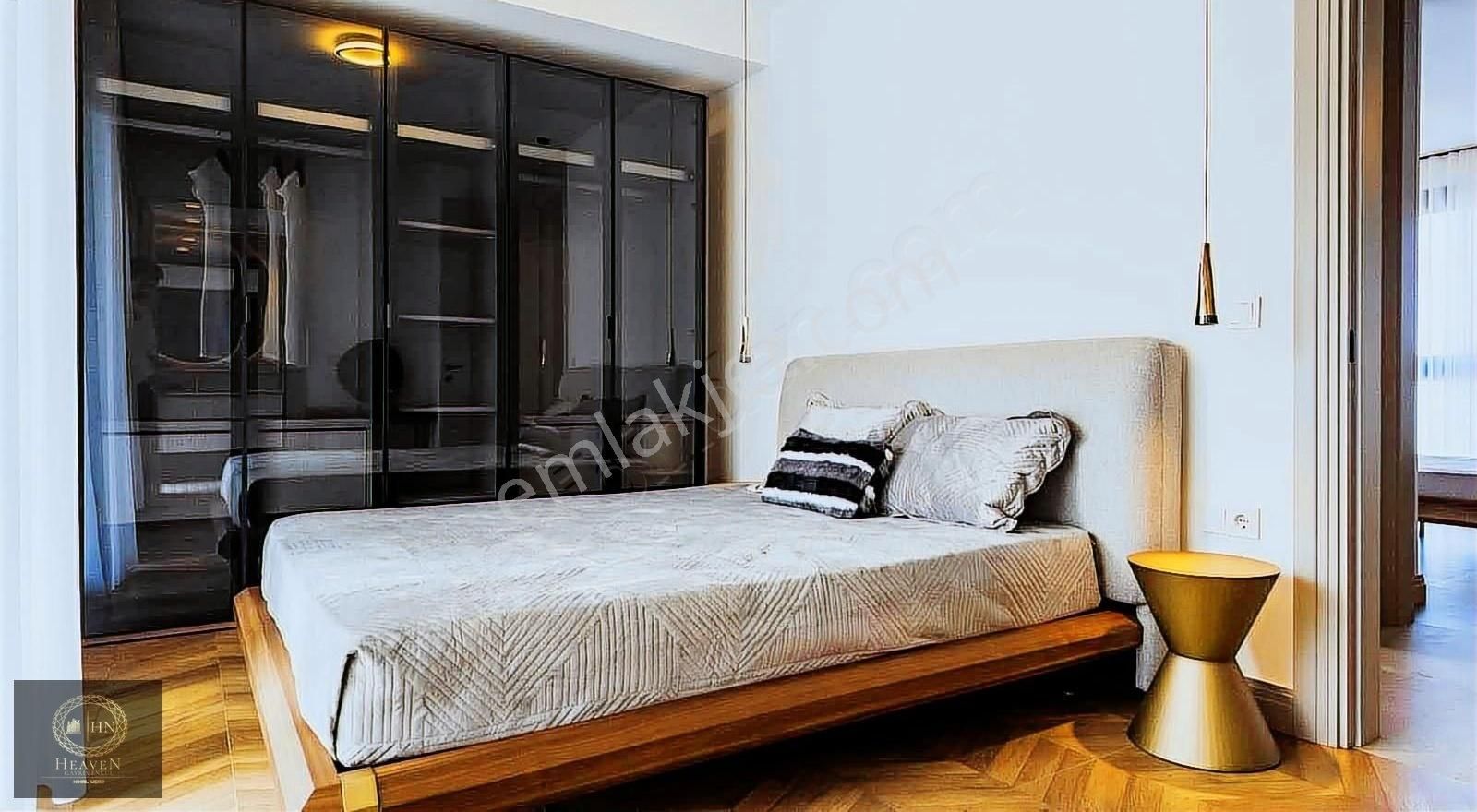 Güzelçamlı Da Denize Yürüme Mesafesi Sıfır 3+1 Villa