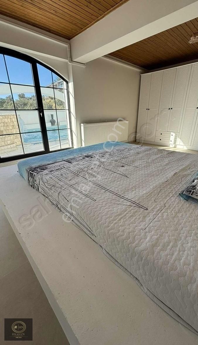 Kadınlar Denizinde Deniz Manzaralı Özel Havuzlu 5+1 - Görsel 15