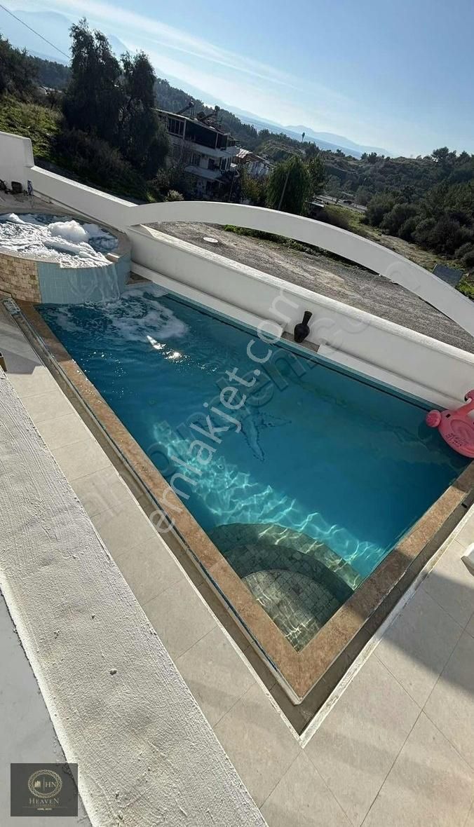 Kadınlar Denizinde Deniz Manzaralı Özel Havuzlu 5+1 - Görsel 22