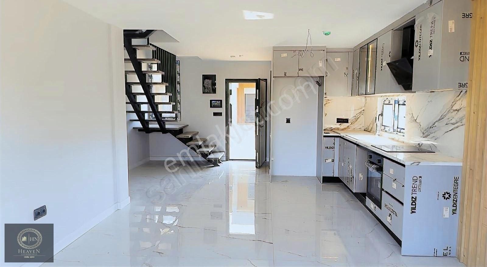 Denize 600 Mt Mesafede Özel Havuzlu Sıfır Villa
