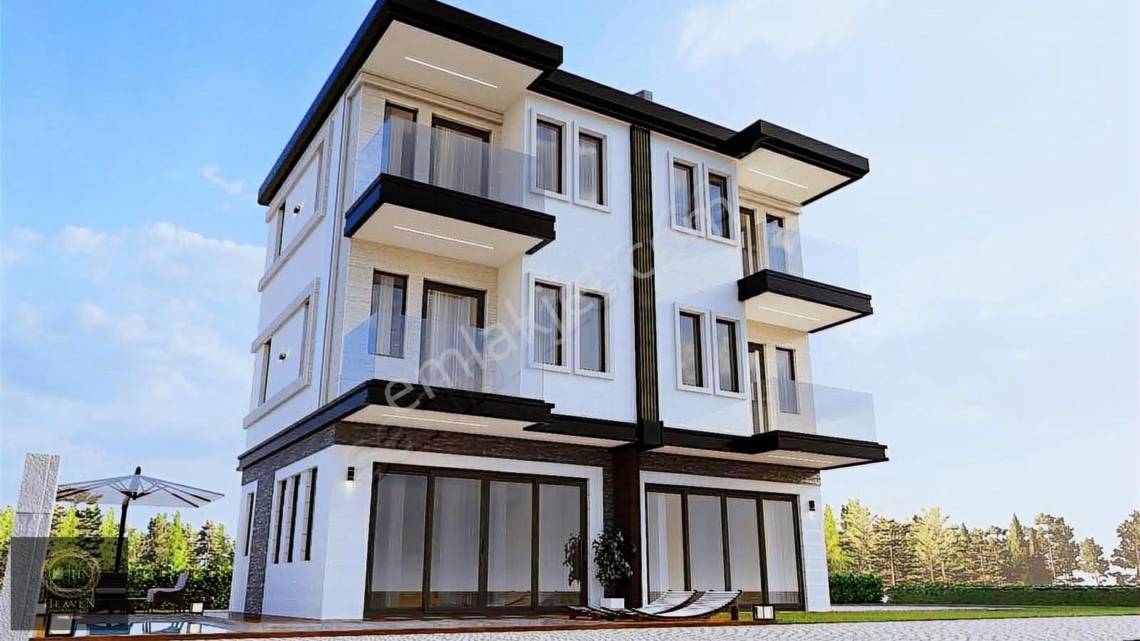 Kuşadasında Projeden Özel Havuzlu Deniz Manzaralı Villa