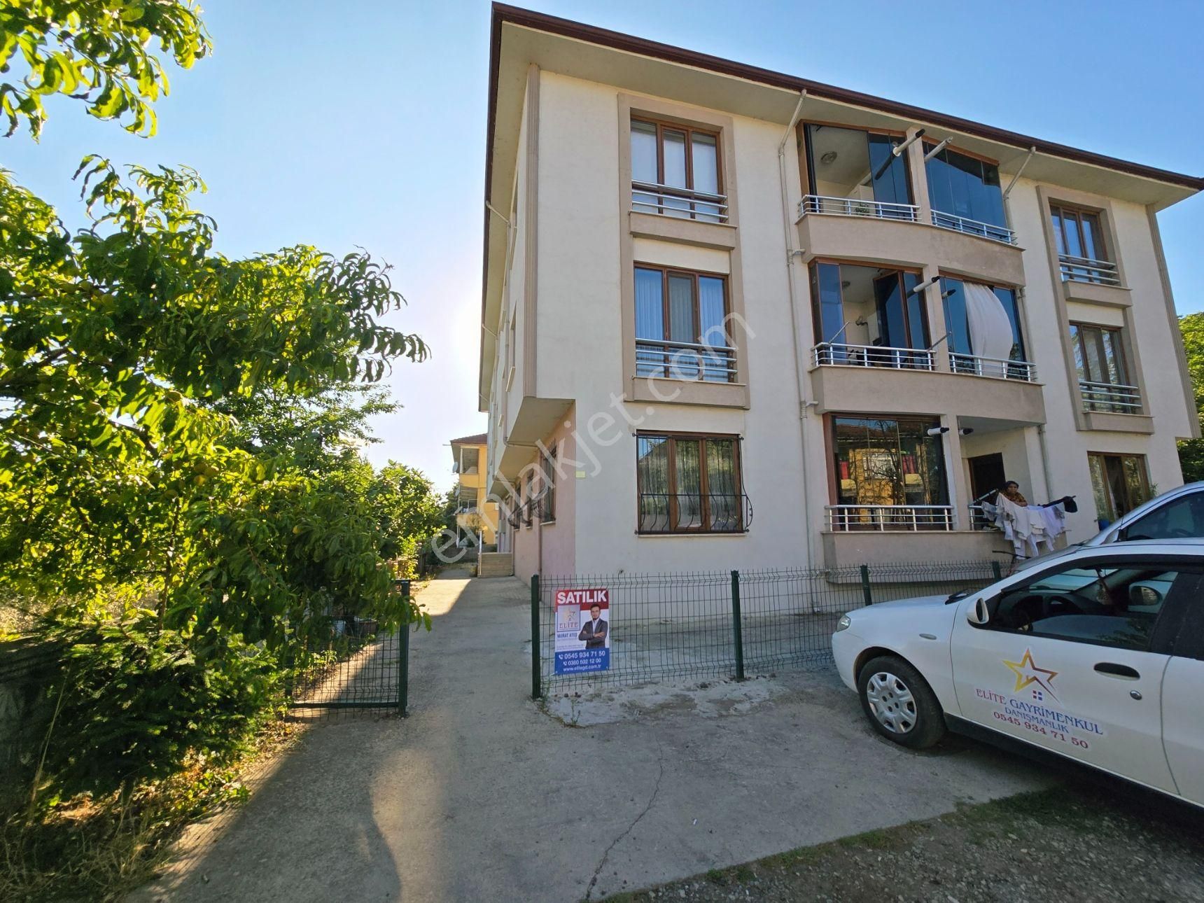 Elite Gd & Düzce/merkez Karaca Mah. Satılık Arakat 2+1 Daire