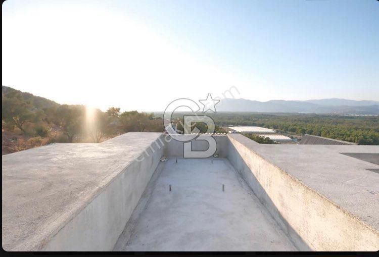 Sahibinden Gelemiş Merkezde Villa - Görsel 2