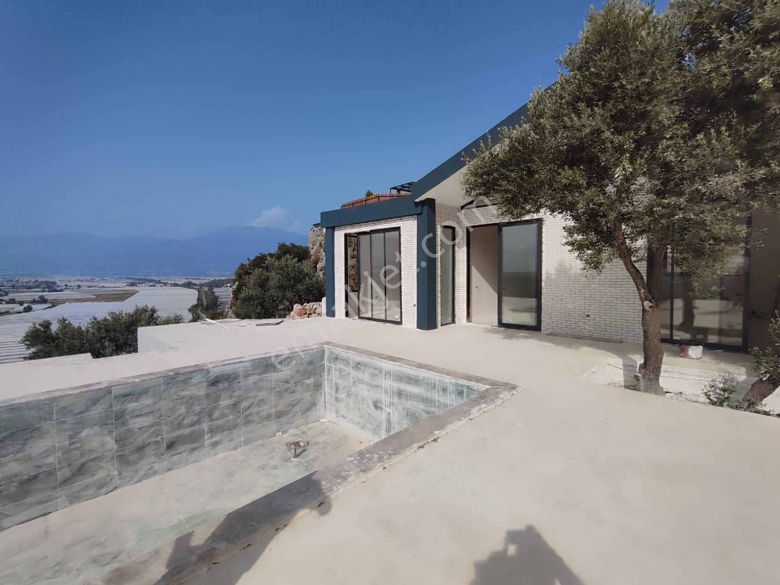 Sahibinden Gelemiş Merkezde Villa - Görsel 5