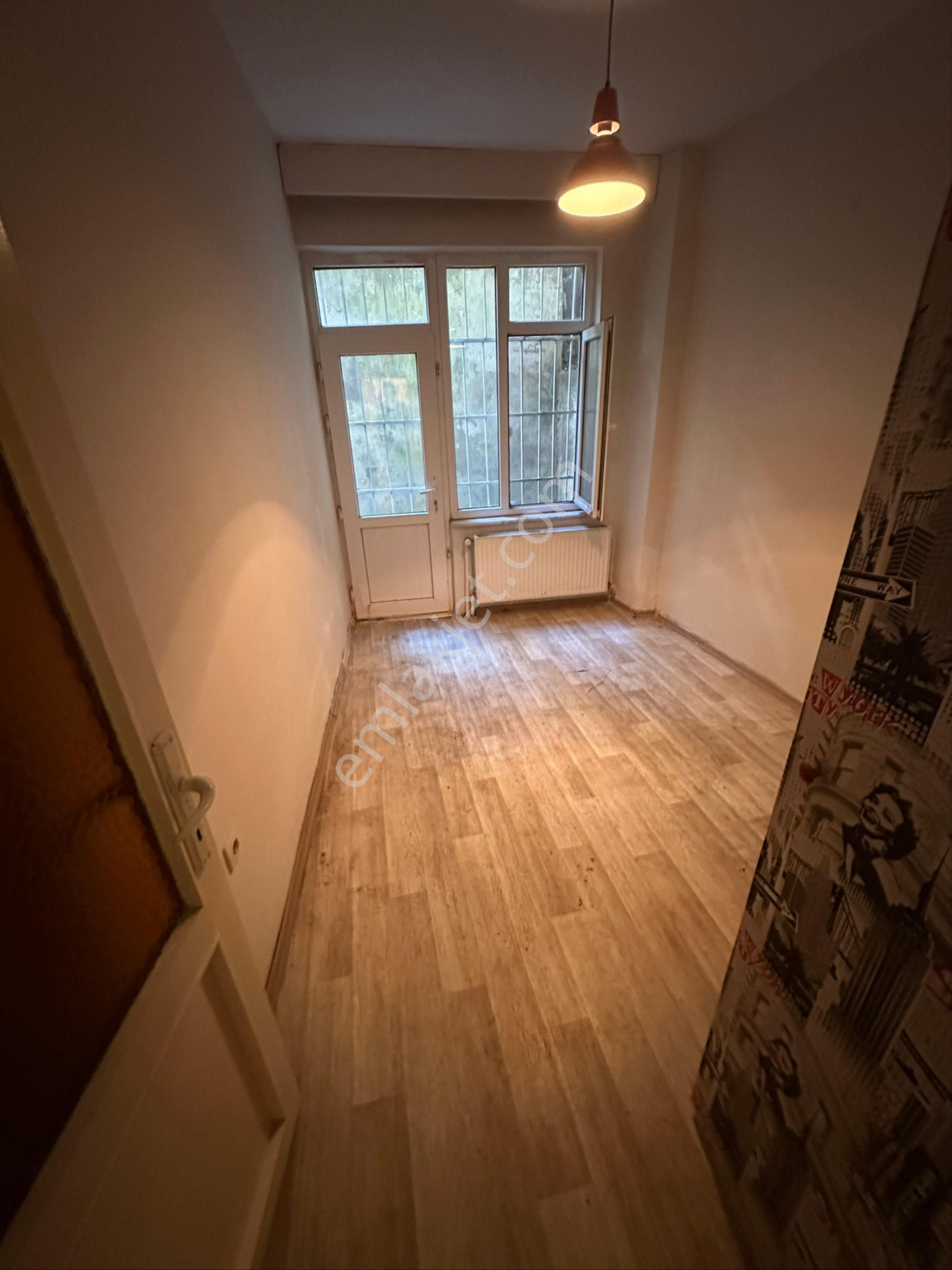 Asariye Emlaktan Beşiktaş Çırağanda Satılık 2+1 Daire - Görsel 3