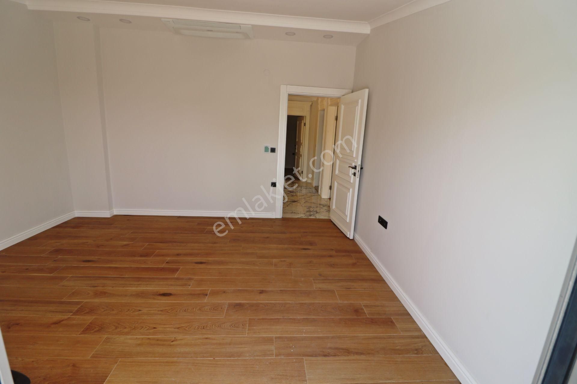 Altınoluk Ta Tasarım Harikası 650 M² Arsa İçerisinde 5+1 Villa - Görsel 34