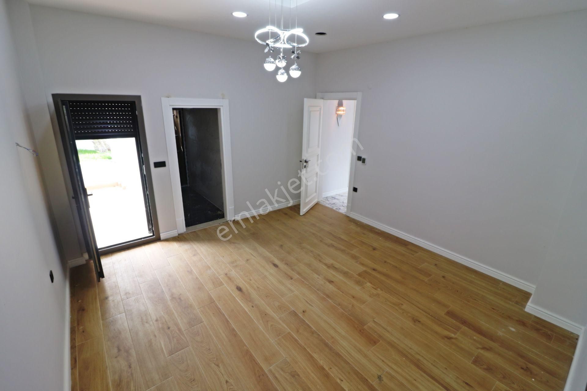 Altınoluk Ta Tasarım Harikası 650 M² Arsa İçerisinde 5+1 Villa - Görsel 18