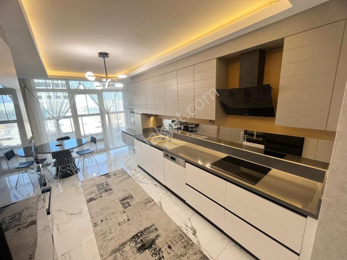 Törekent Mah 4+1 Metro Yanı Mega Lüx Satılık Daire