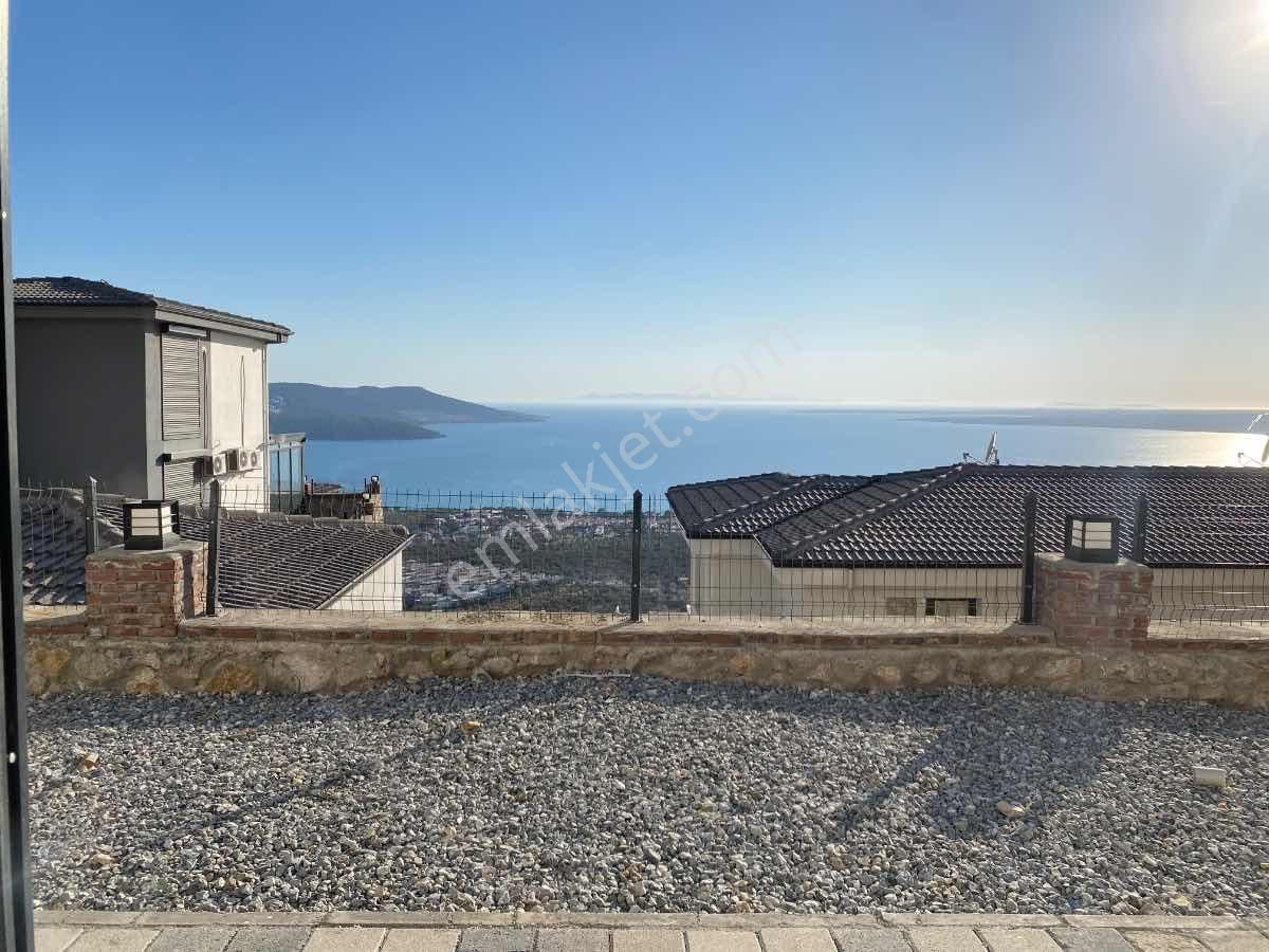 Didim Akbük’te Ful Deniz Manzaralı Köşe Başı 2+1 Bahçe Katı - Görsel 20