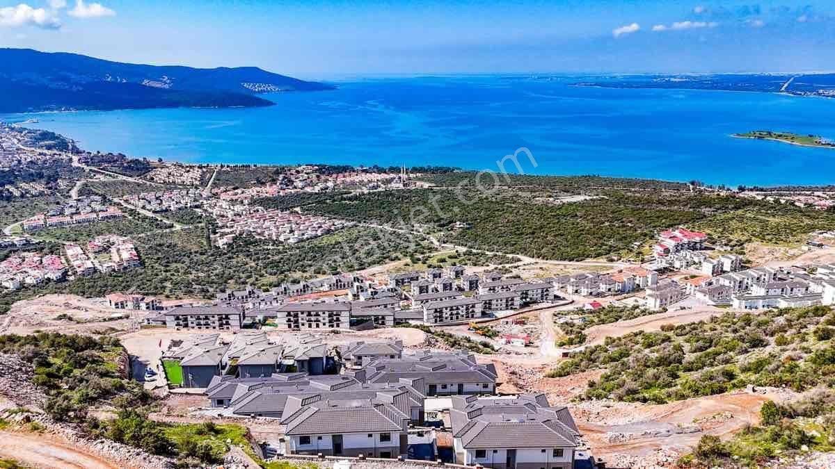 Didim Akbük’te Ful Deniz Manzaralı Köşe Başı 2+1 Bahçe Katı - Görsel 24