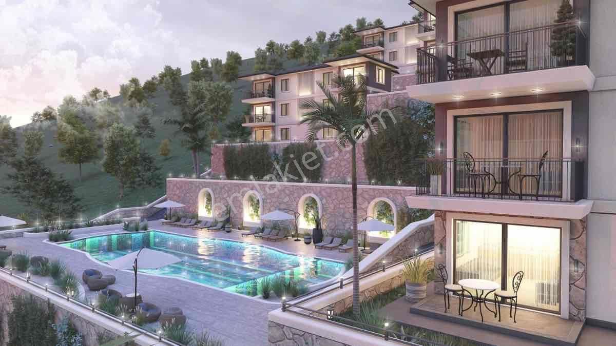Didim Akbük’te Ful Deniz Manzaralı Köşe Başı 2+1 Bahçe Katı