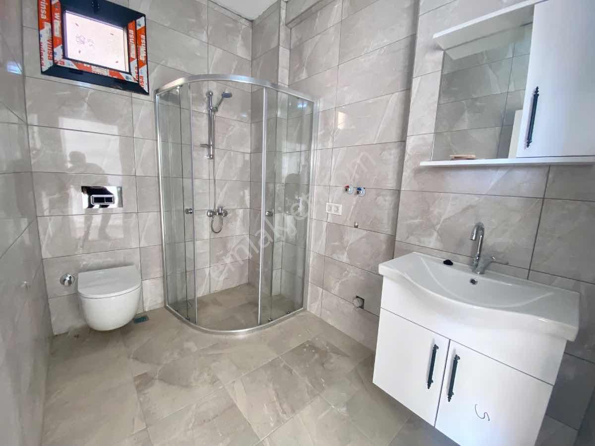 Didim Akbük’te Ful Deniz Manzaralı Köşe Başı 2+1 Bahçe Katı - Görsel 8