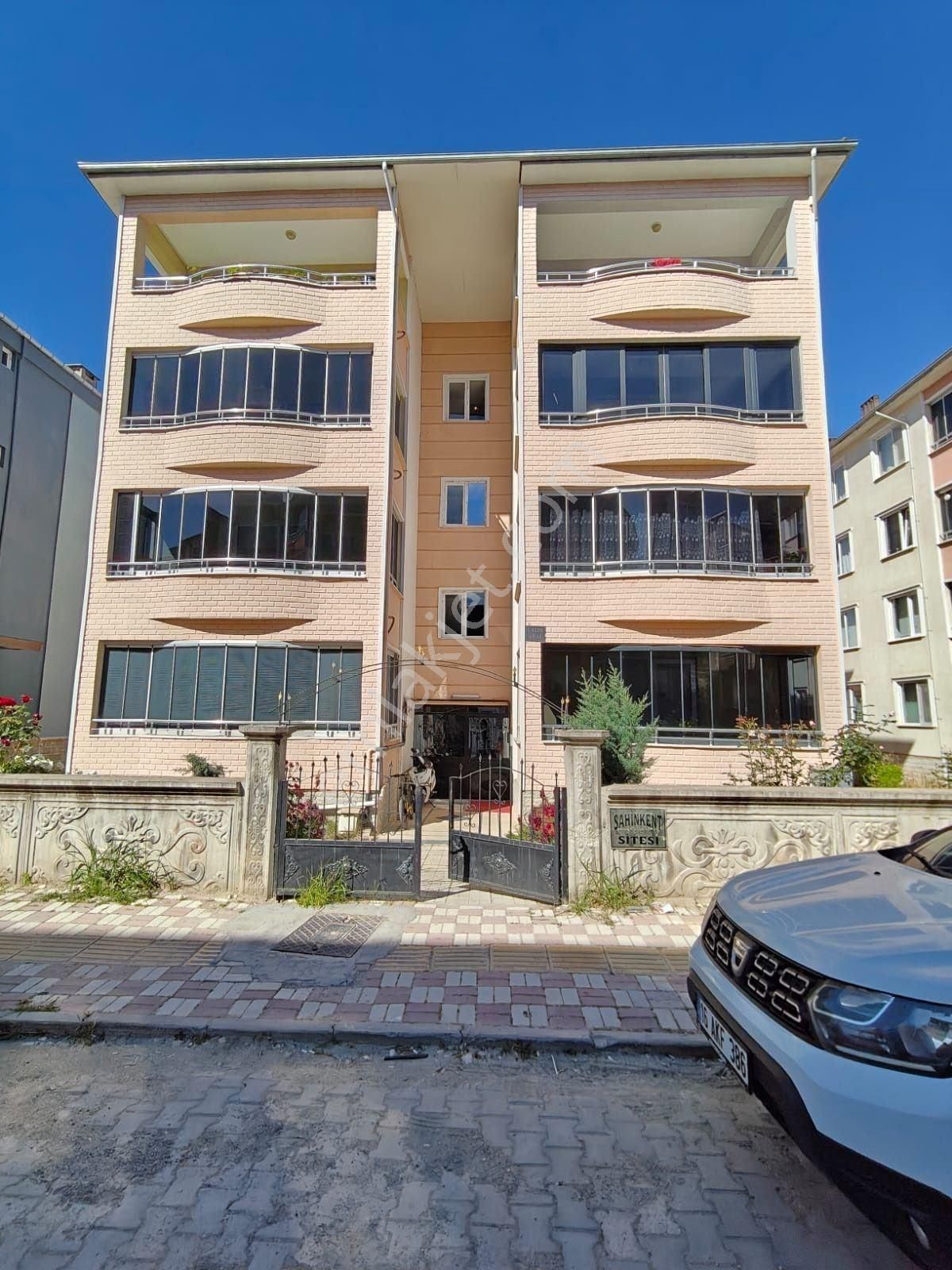 Bursa Mustafakemalpaşa Atatürk Mah. 3+1 Kiralık