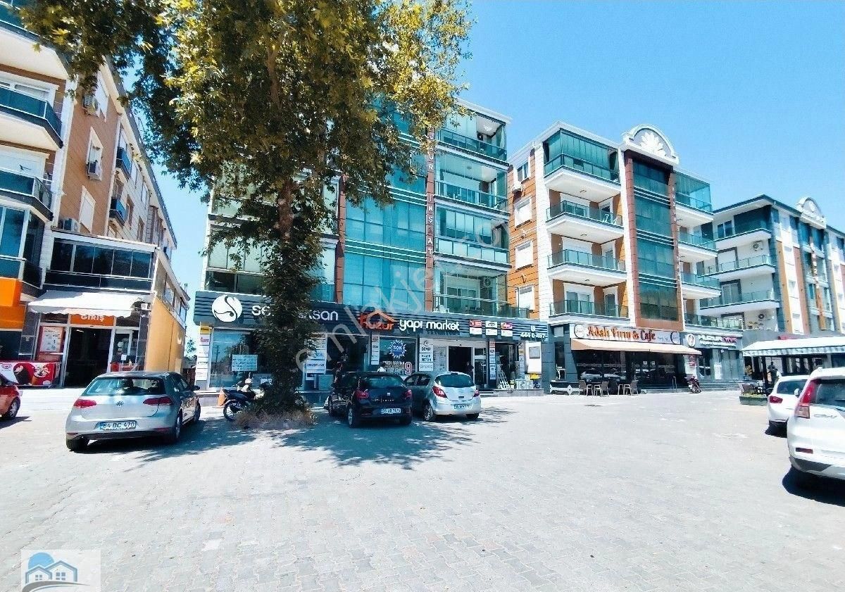 Marinadan Merkezi Konumda Fırsat Fiyatlı Lüks Daireler