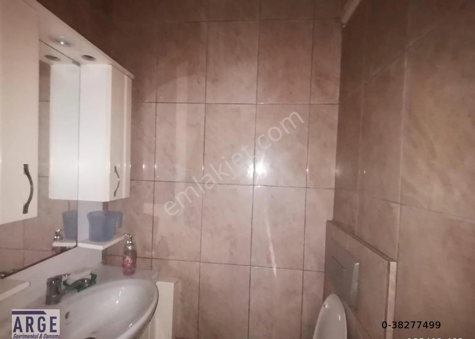 Köşe Başı Beşyol Ağzında Satılık Düz Giriş Dükkan - Görsel 8