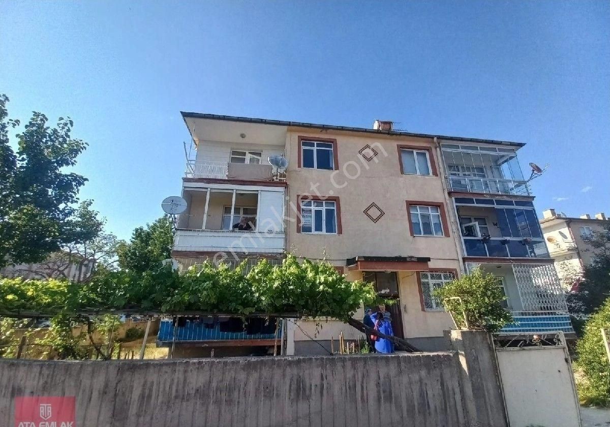 Hürriyet Yeniköyde 3+1 Kombili Daire