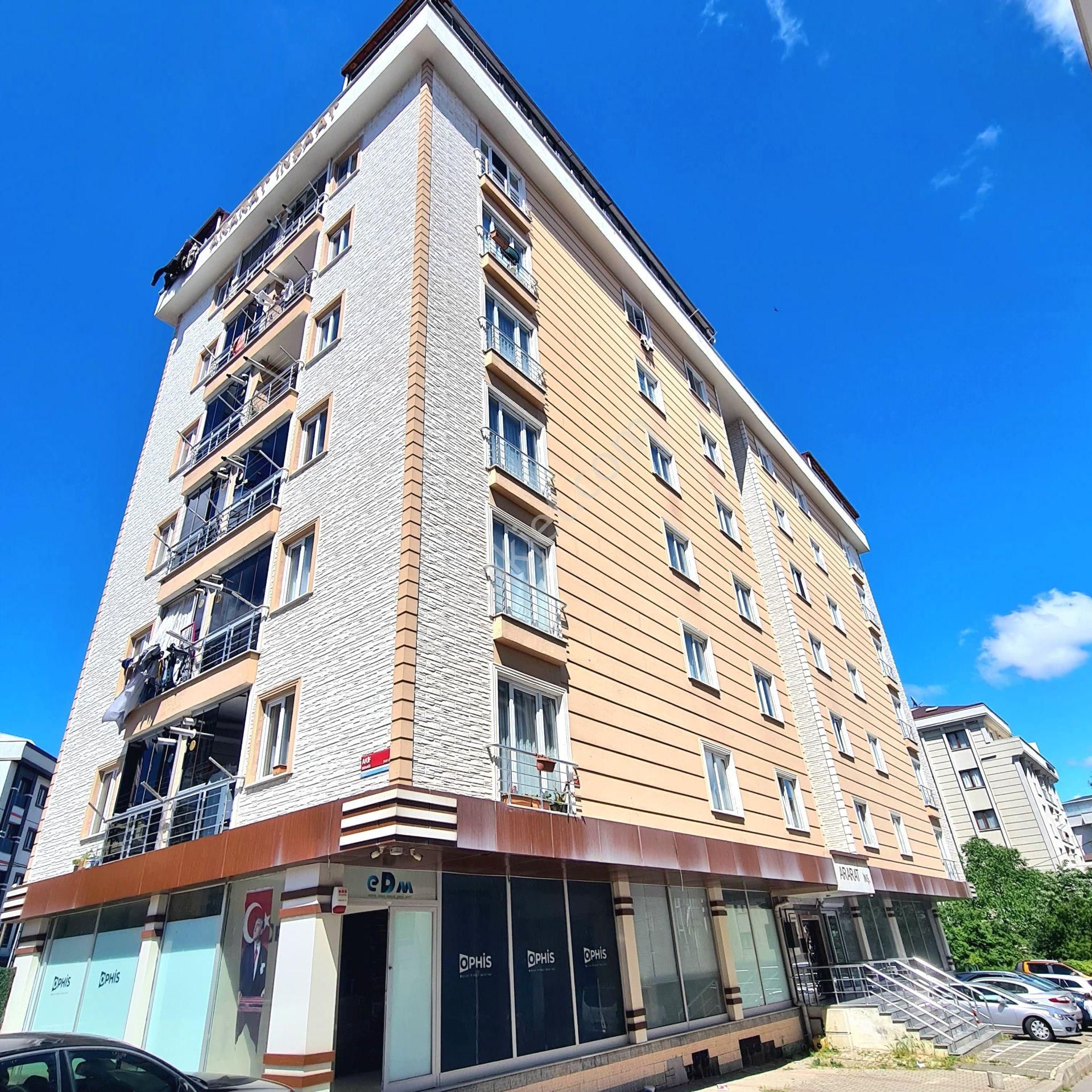 Satılık 3+2 Dublex Özel Teraslı - Kurtköy Metro Yanı