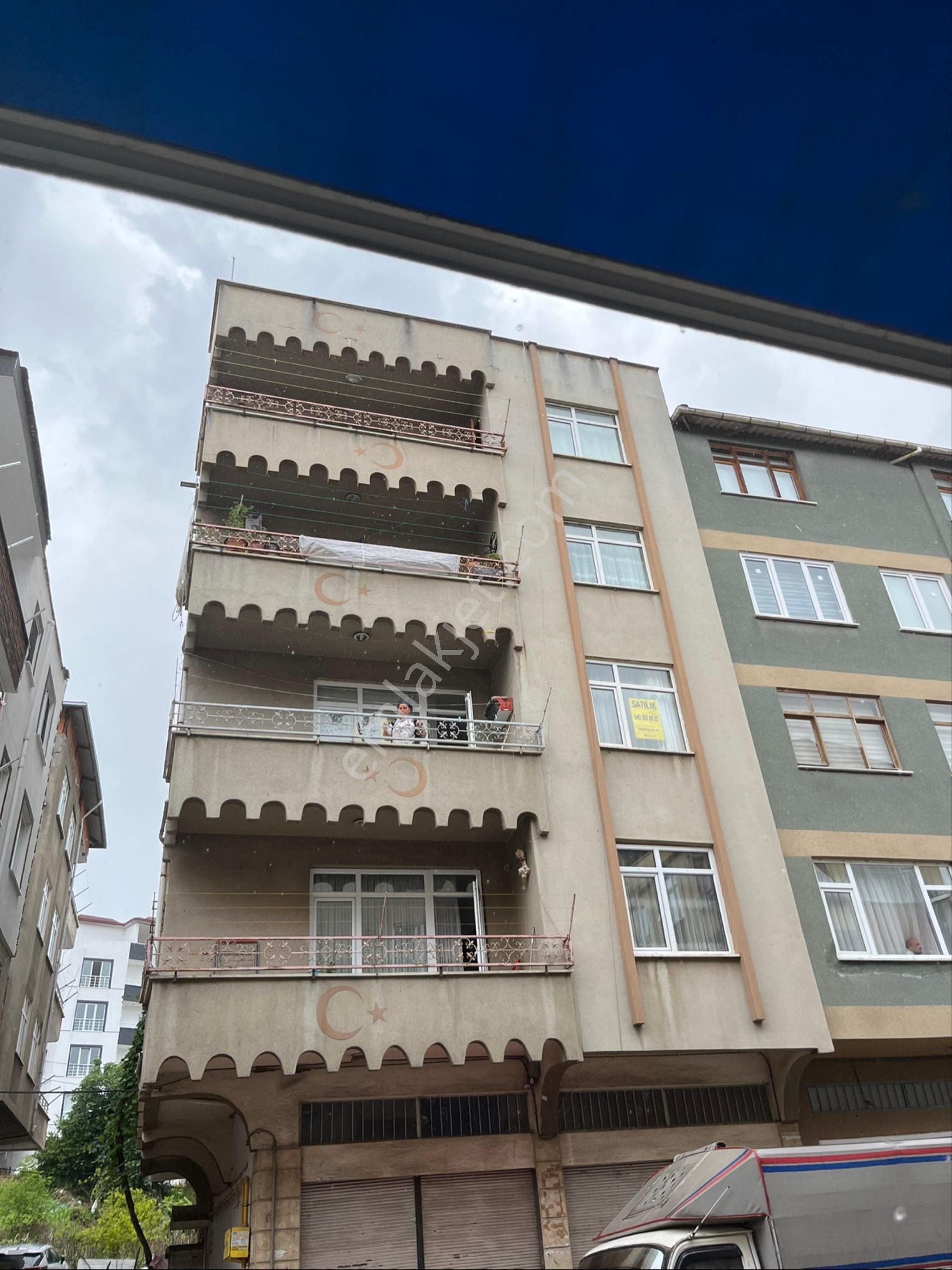 Acilll Satılık Daire…