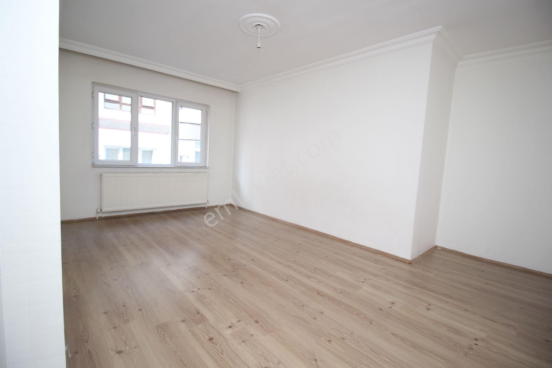 Emre Emlaktan Topçu Mahallesinde 2+1 Arakat Kiralık Daire - Görsel 6