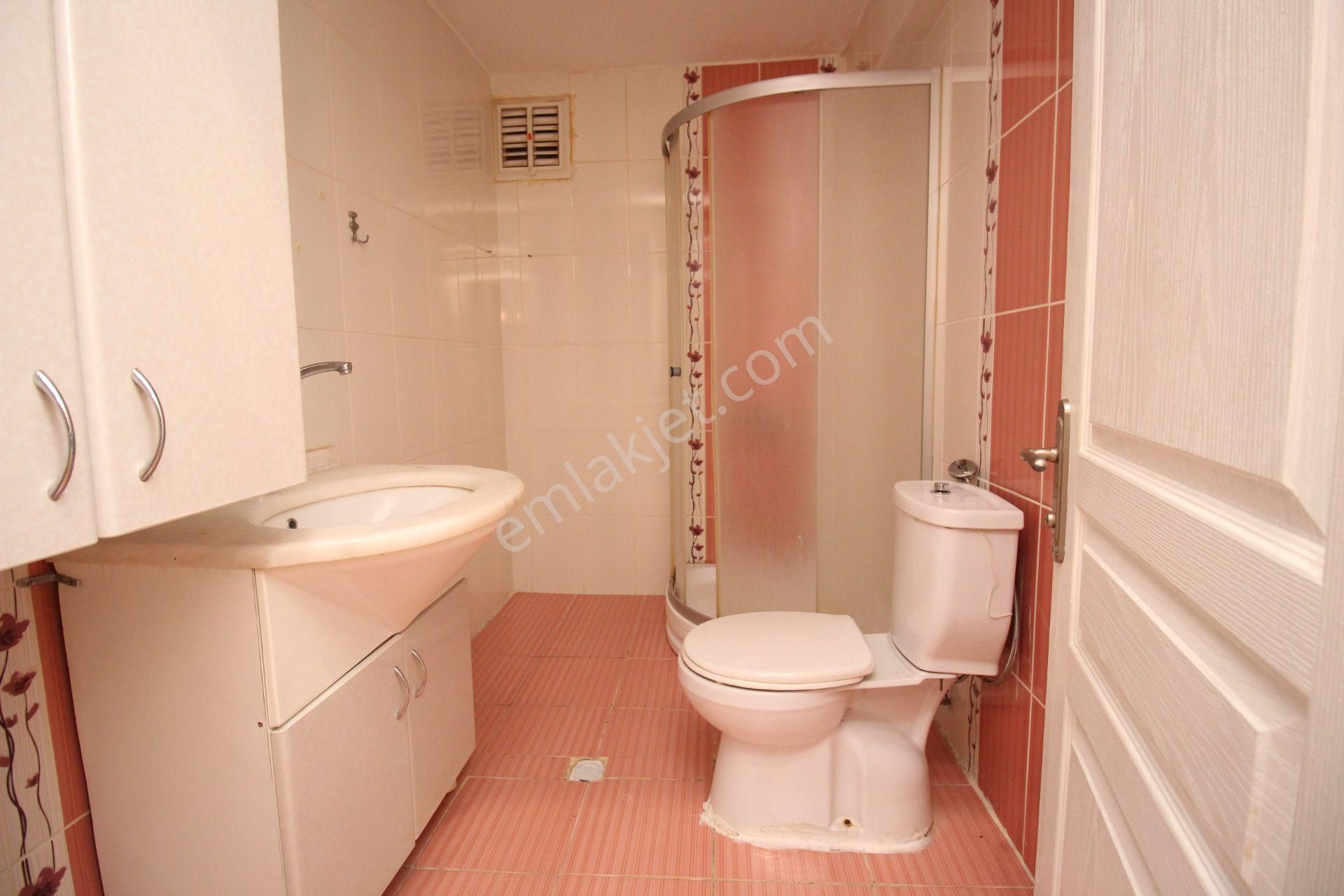 Emre Emlaktan Topçu Mahallesinde 2+1 Arakat Kiralık Daire - Görsel 19