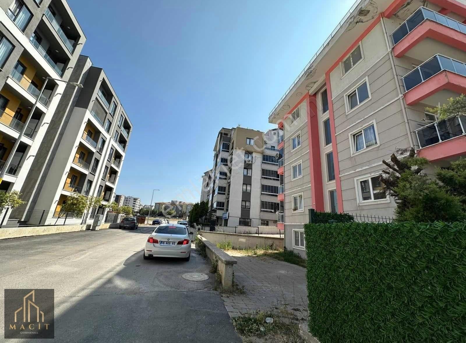 Macit'den Dumlupınarda Yüksek Kredili Kiracısız Yatırımlık Daire