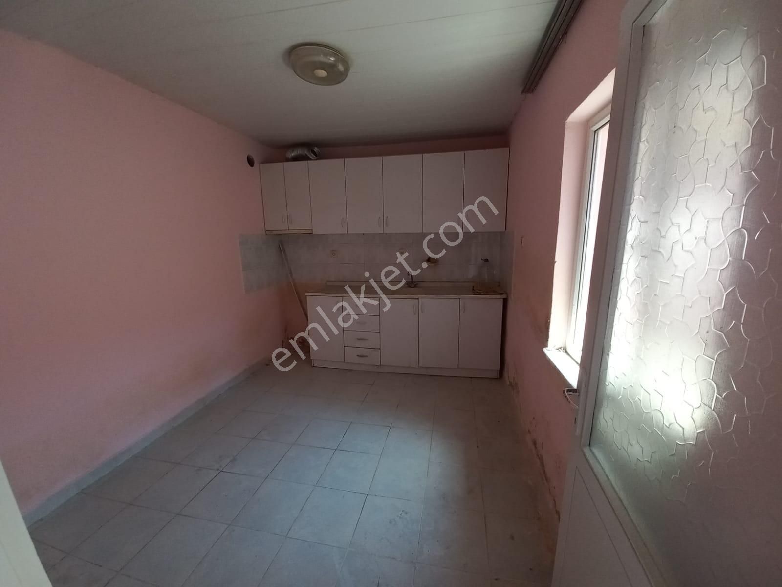 C.21 Loca Alihikmetpaşa Mah. Satılık 261m2 Arsalı 2 Müstakil Ev - Görsel 26