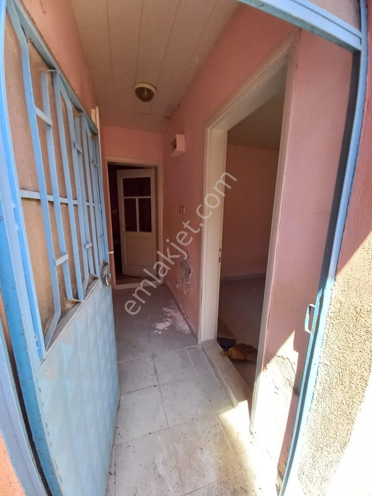 C.21 Loca Alihikmetpaşa Mah. Satılık 261m2 Arsalı 2 Müstakil Ev - Görsel 31