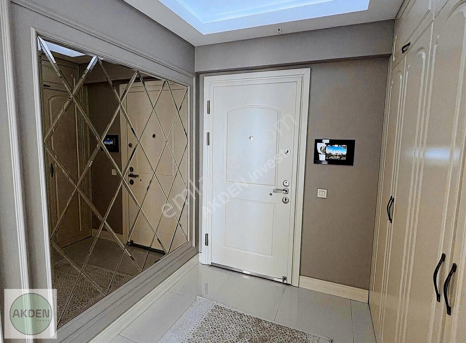 Başakşehir Mostarlife Sitesi'nde 191 M2 Lüx 3+1 Eşyalı Daire