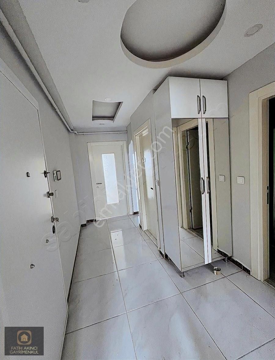 2+1 Ayrı Mutfak,doğalgazlı,asansörlü,cam Balkonlu